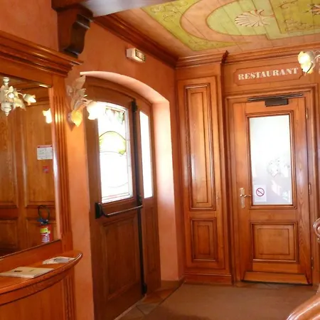 Au Cep De Vigne ホテル 3*