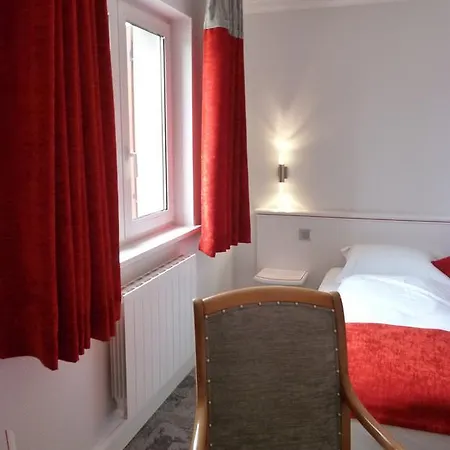 ホテル Au Cep De Vigne 3*