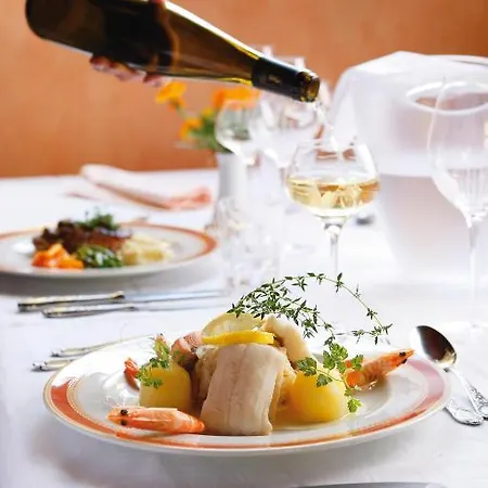 Au Cep De Vigne 3* Innenheim