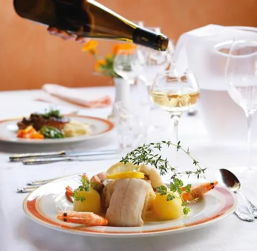 Au Cep De Vigne 3* 伊恩海姆