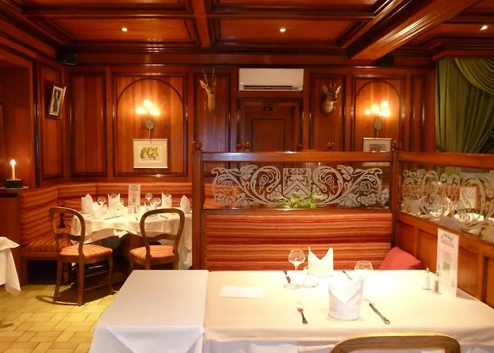 Otel Au Cep De Vigne 3*