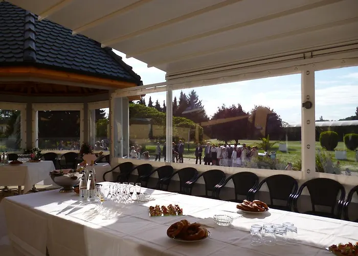 Au Cep De Vigne Otel