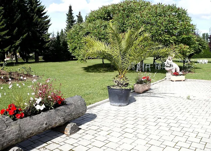 Au Cep De Vigne Otel 3*